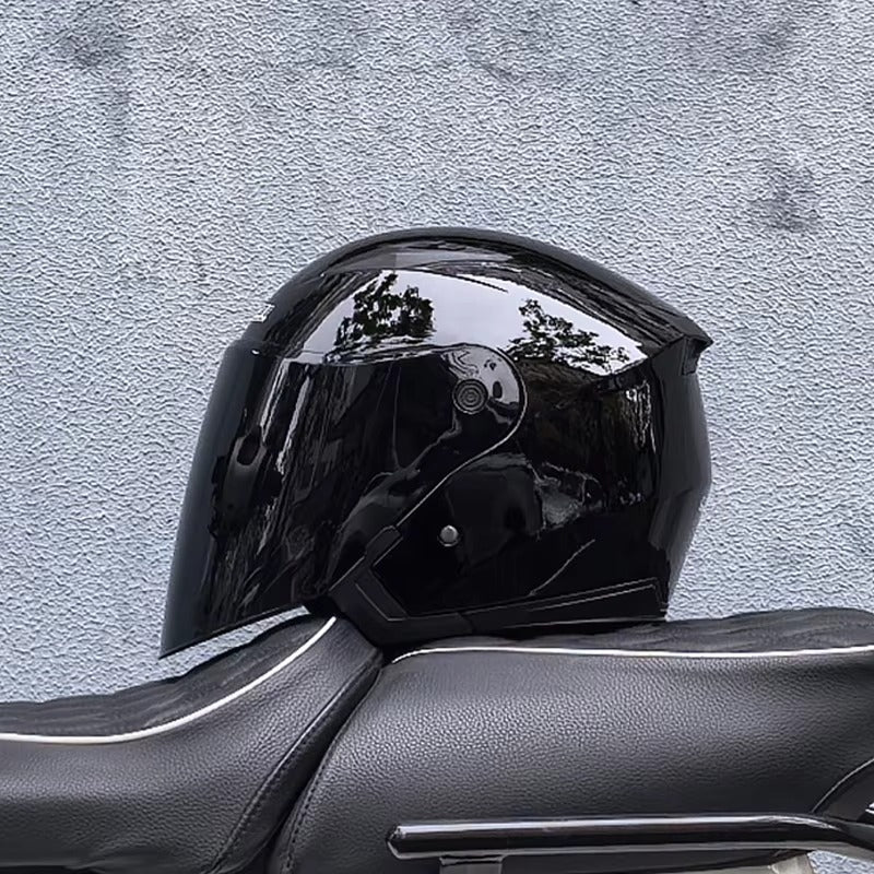 Motorcycle Helmet - All Season, Double Lens